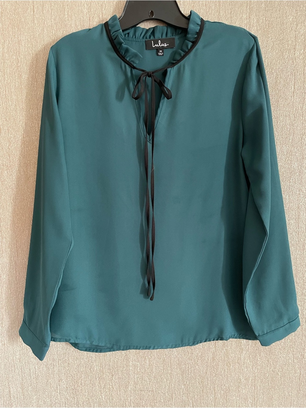 Lulu's Teal Green Long-Sleeve Tie-Neck Blouse